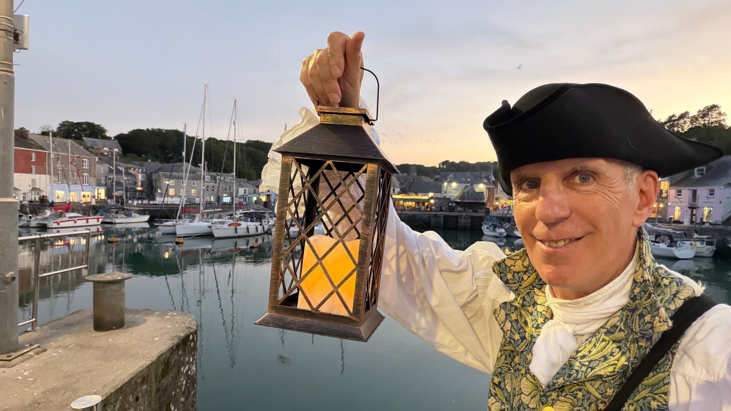 Padstow Ghost Walk: Haunted Harbour Tour Supporting St Petrocs