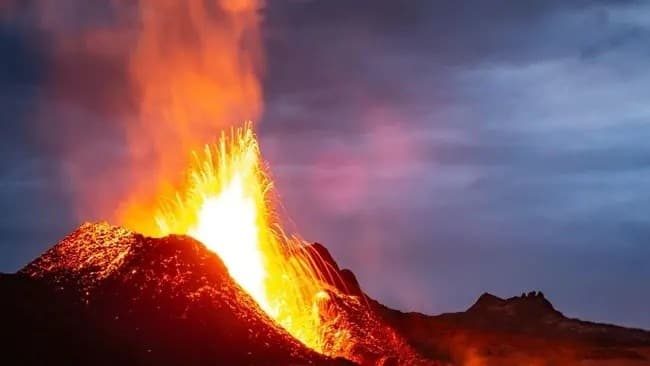 Sailing the Aeolian Volcanic Trio: Vulcano, Lipari & Stromboli from Tropea