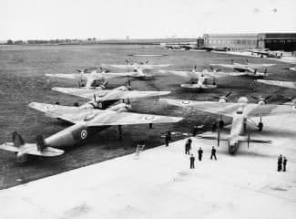 Take the Controls Over Norfolk's Historic Airfields — 1-Hour DA40 Experience