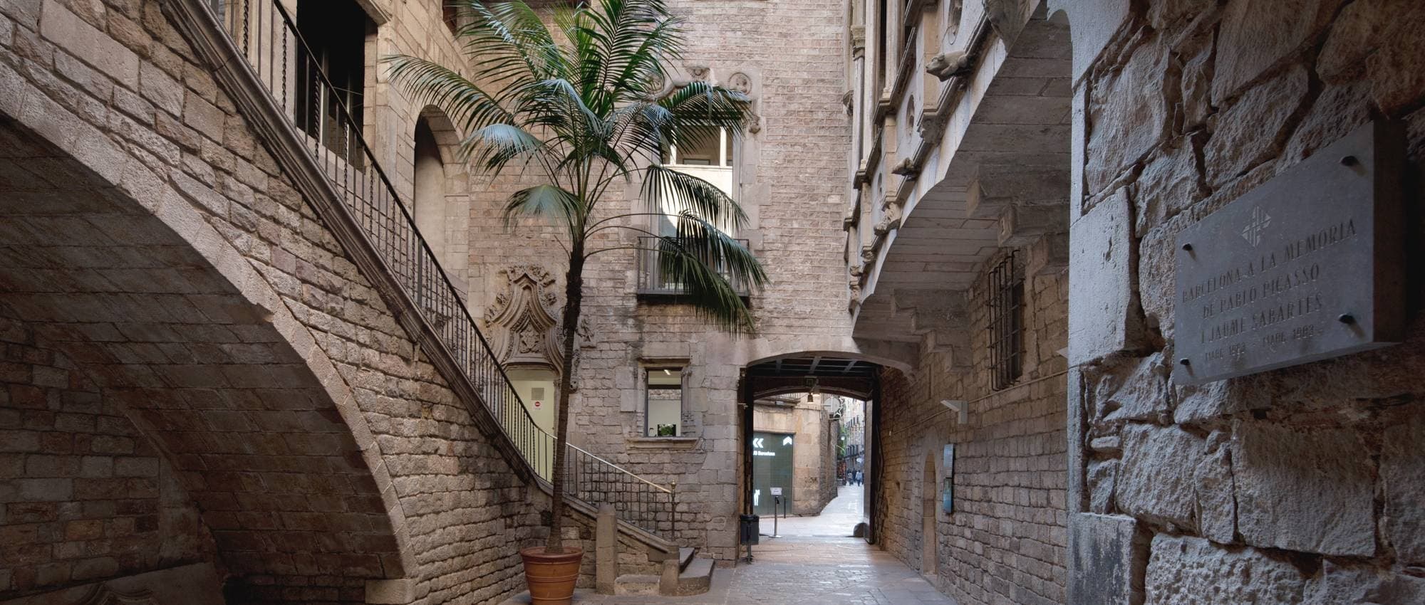 Unlocking the Genius of Picasso: Guided Tour at Museo Picasso Barcelona