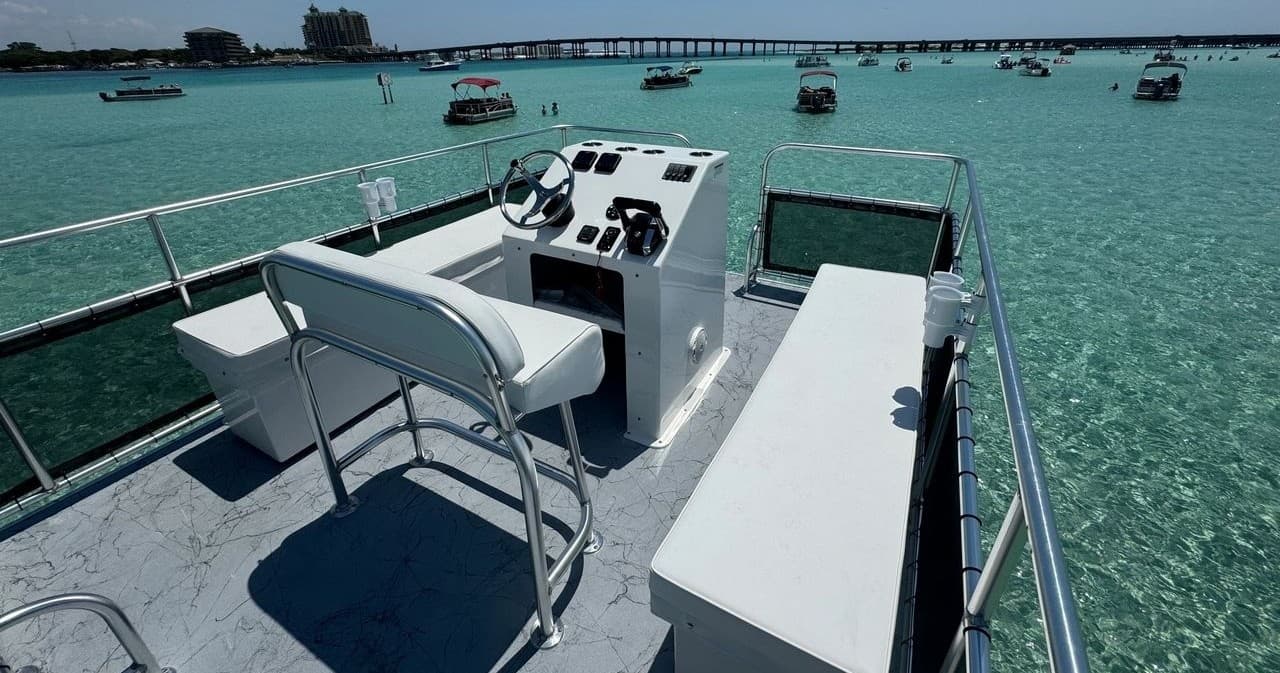 Day Tour with High Toon in Destin: Marine Views and Crab Island Adventures