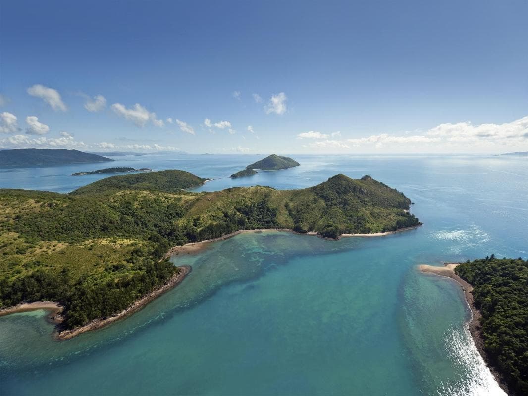 Passage to the Whitsundays