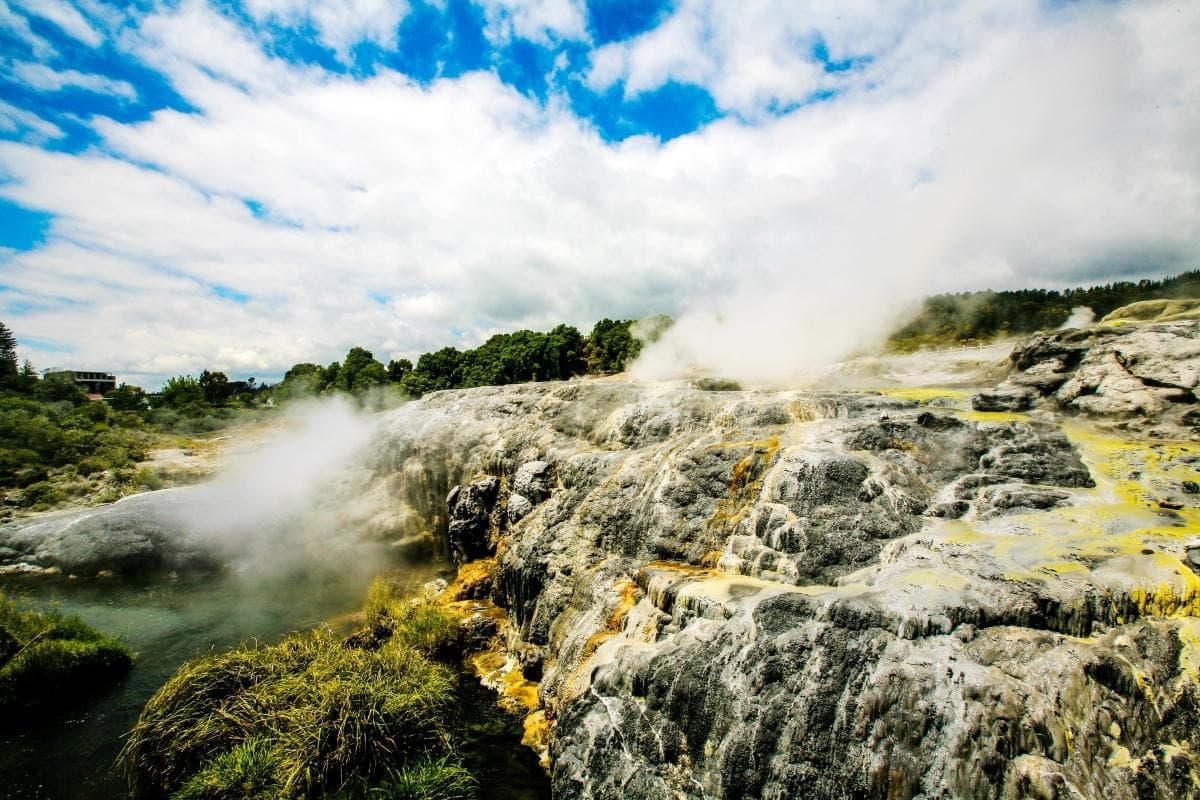 Steam, Carving and the Geyser’s Call