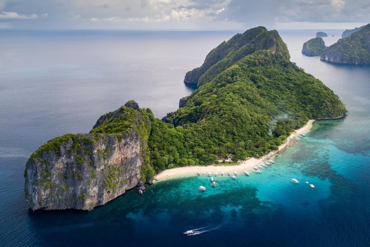 Helicopter Island