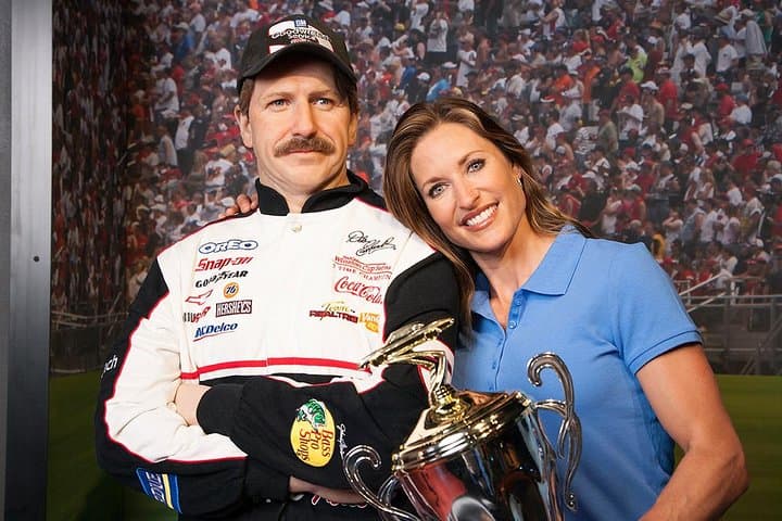 Inside Pigeon Forge’s Hollywood Wax Museum: Admission Guide & Tips photo 2