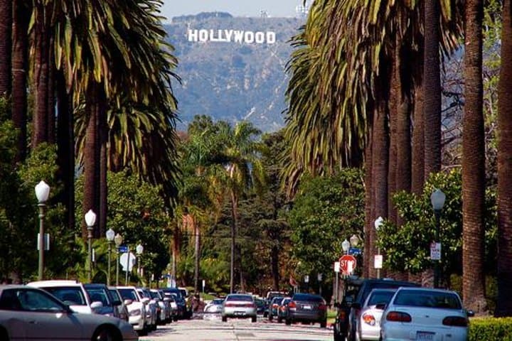 Private Los Angeles City Tour: Hollywood Sights, Scenic Views & Personalized Itinerary photo 1