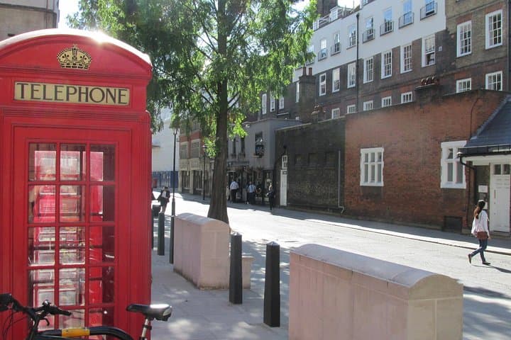 Historic London Pub Tour: Literary Pubs, Local Ales & Walking Route photo 1