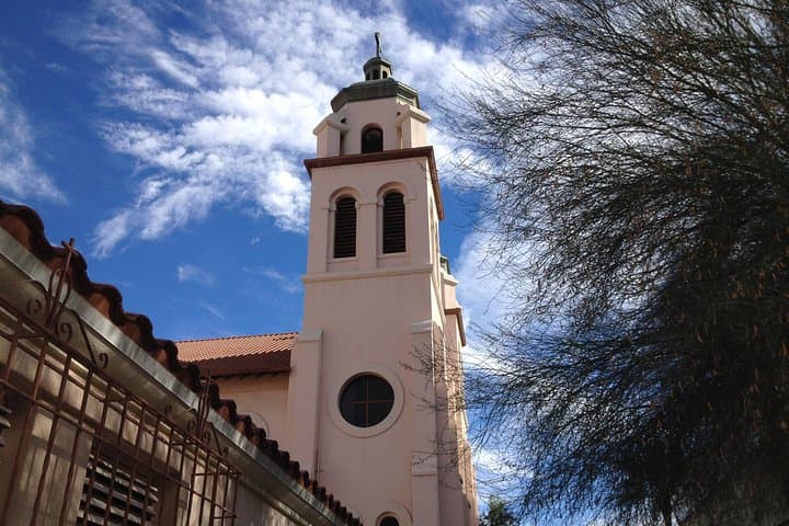 Phoenix Scavenger Hunt Adventure: Self-Guided 3-Hour Urban Game & Walking Tour