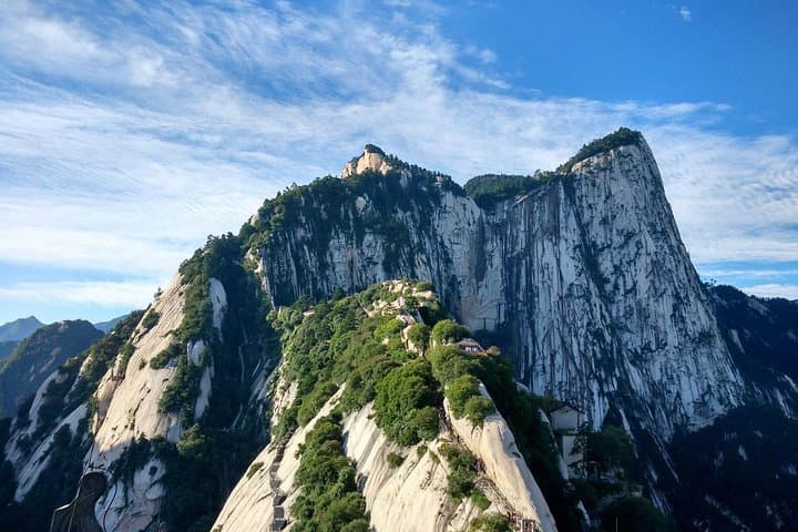 Huashan Private Day Tour from Xi'an — Cable Car Hike & Local Snack Banquet photo 3
