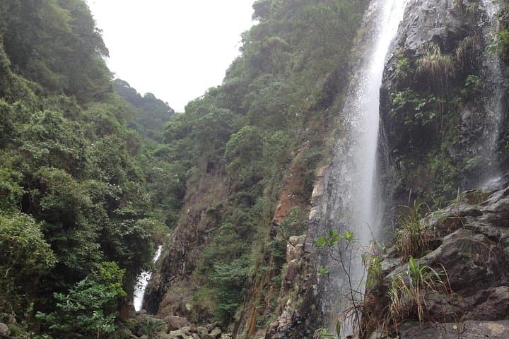 Lantau Three Dragon Gorge River Walk — Tung Chung Gorge Hike with Water Pools photo 2
