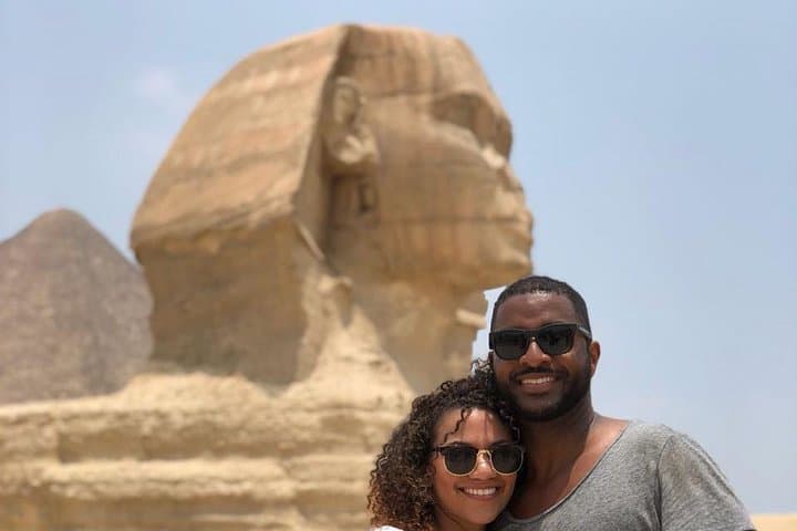 Customize Your Cairo Airport Day Tour — Pyramids, Nile & Museums in One Day