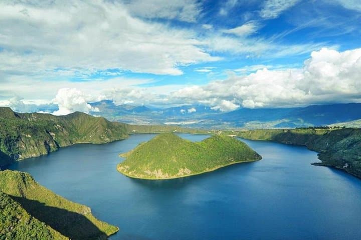 Otavalo & Cuicocha 2-Day Private Cultural Tour from Quito photo 2