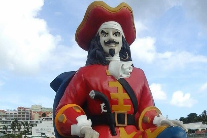 Ultimate Rum Runners Tour of Basseterre: A Spirited St Kitts Tasting Trail photo 2