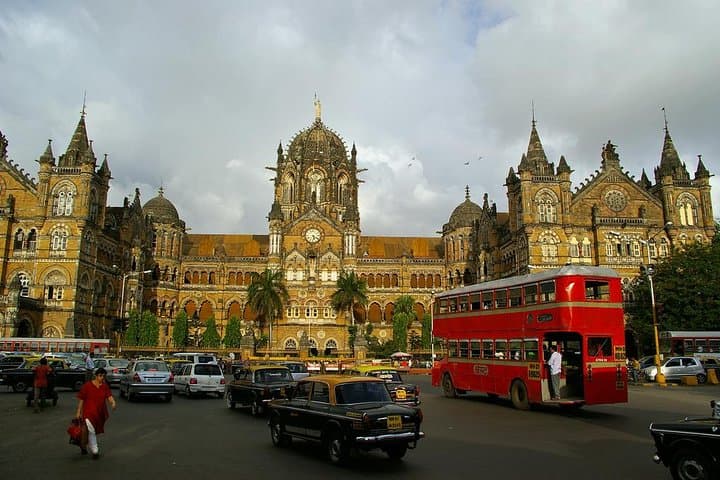 3-Day Mumbai Immersive Tour: Elephanta Caves, Bollywood Studio & City Highlights photo 2