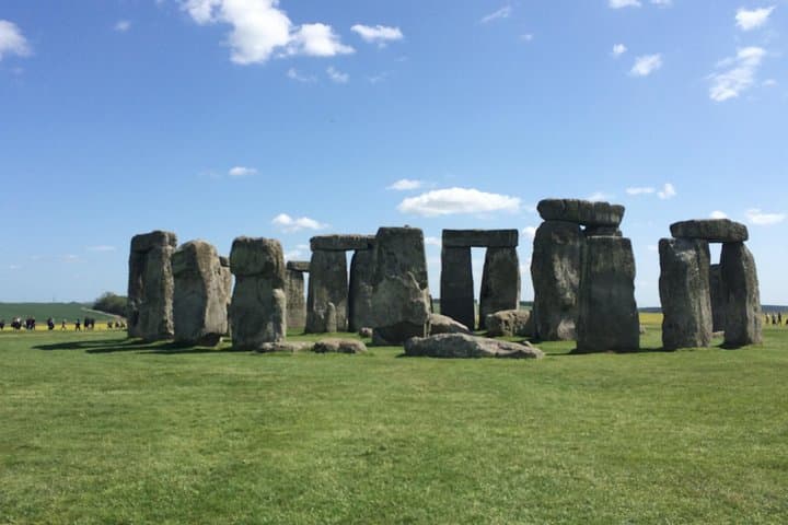 London to Southampton via Stonehenge — Private Transfer with Admission photo 1