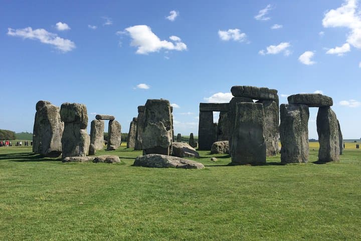 Private Afternoon Trip from London to Stonehenge with Entry & Audio Guide