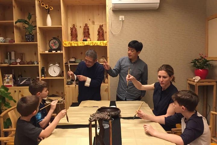 Beijing Tai Chi and Calligraphy Class at Ji Xiaolan's Former Residence photo 5