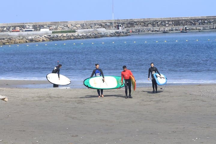 Stand Up Paddle Boarding in Lima: Miraflores SUP Tour & Ocean Views