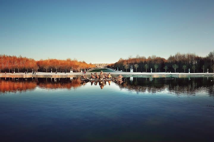 Versailles and Louvre Private Day Tour from Paris — Skip-the-Line Guided Visit