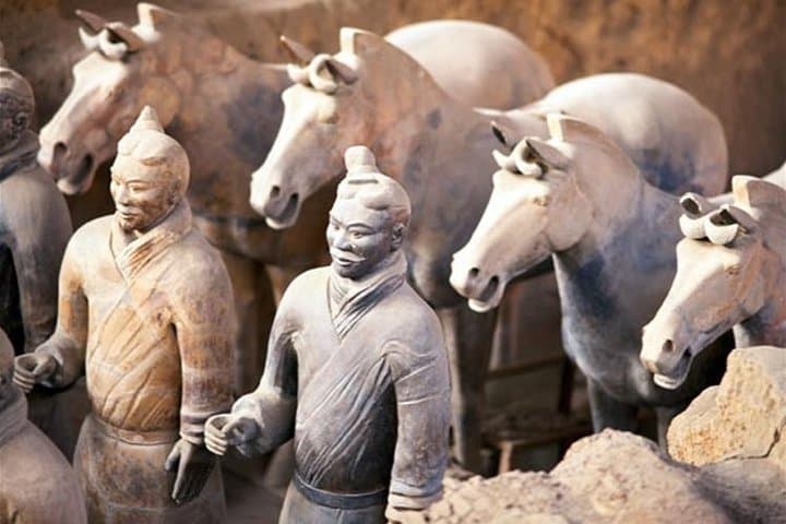 Three-Day Xi'an Adventure: Terracotta Warriors, Hanyangling & Mt Huashan Hike photo 2