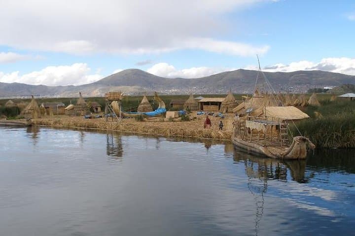 Lake Titicaca Day Tour from Puno: Uros Reed Islands & Taquile Village photo 2
