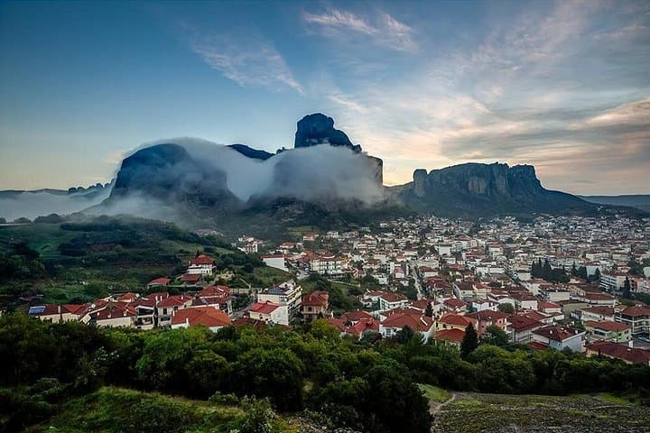 Meteora Photography Tour from Athens — Capture Monasteries & Sunset Over the Rocks photo 2