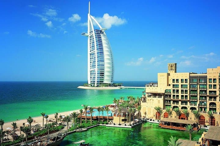 Dubai City Tour with Aquaventure & Lost Chambers — Private Atlantis Waterpark Day Trip photo 2
