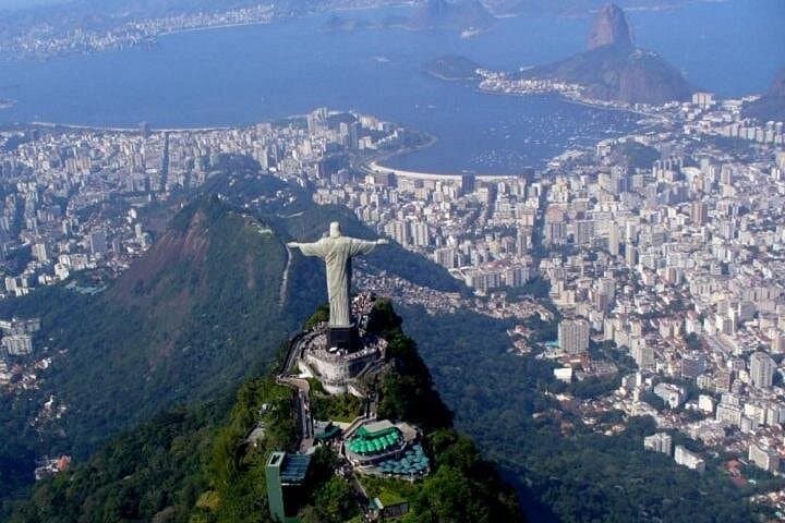 Full-Day Private Rio de Janeiro Tour: Christ the Redeemer, Sugarloaf & Beaches photo 1