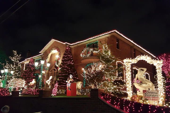 Dyker Heights Christmas Lights Tour — Brooklyn Holiday Experience photo 2