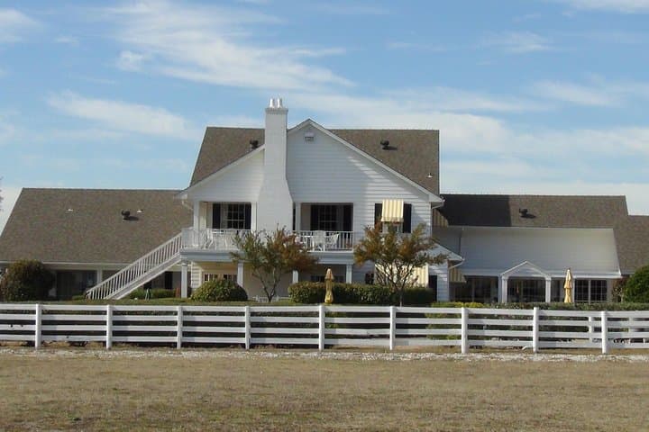 Southfork Ranch and Dallas JFK Highlights Tour: Dealey Plaza to the Ewing Mansion photo 1