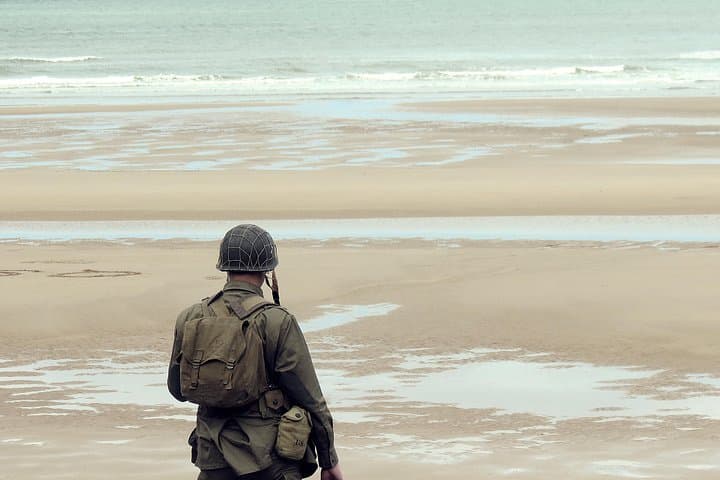 Discover the Battles of Bus Normandy D-Day Tour