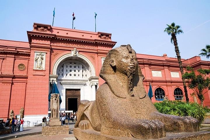 Full-Day Cairo from Hurghada: Egyptian Museum, Giza Pyramids & Papyrus Workshop photo 2