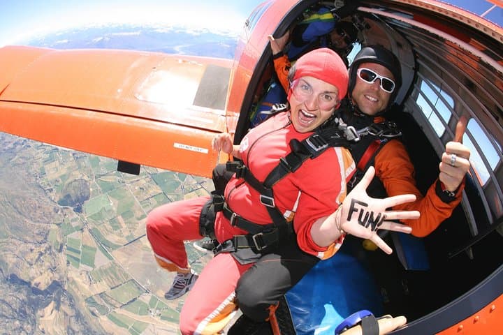 Tandem Skydive Wanaka: Soar Over Southern Alps and Lake Wanaka