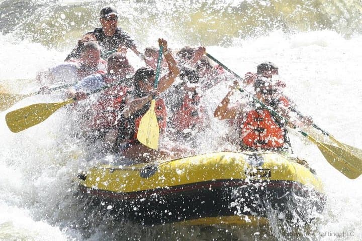 Whitewater in Glenwood Canyon: Half-Day Rafting on the Colorado River