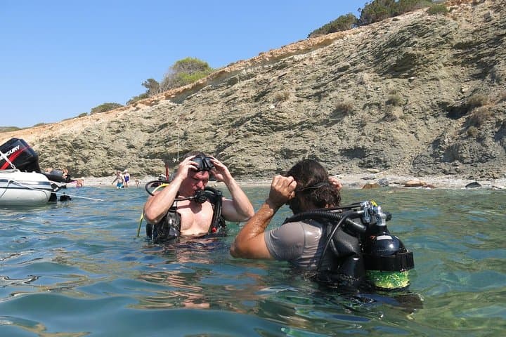 Discover Scuba Diving for Beginners in Athens — Private Intro with Hotel Pickup photo 2