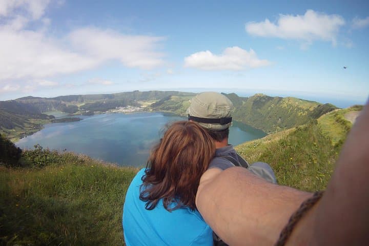 Sete Cidades & Lagoa do Fogo: Full-Day 4WD Tour from Ponta Delgada photo 1