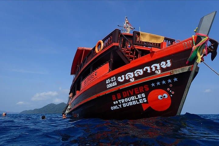 Koh Chang 3-Dive Trip: HTMS Chang Wreck & Koh Rang Coral Reefs photo 3
