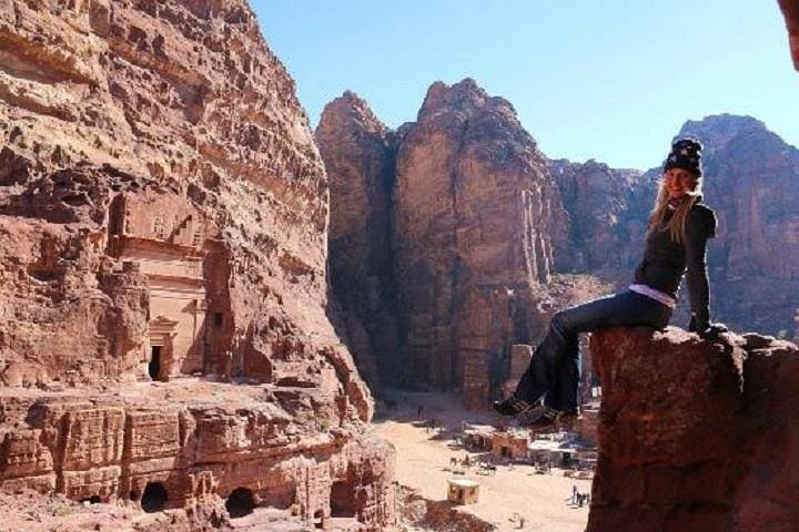 Petra Day Trip from Amman: Treasury, Monastery and Roman Theater