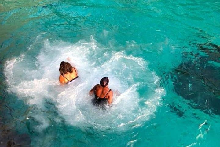Unwind at Negril’s Pristine Beaches and Iconic Cliffs photo 3