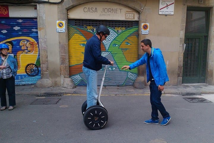Segway Taster in Prague: Castle Views, Monasteries & Historic Hills