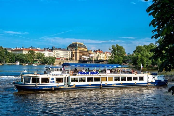 Prague in a Day: Full-Day Walking Tour with Lunch Cruise photo 2