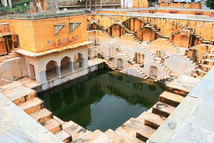 25-Day North India Experience: Delhi to Varanasi, Rajasthan & Ranthambore photo 2