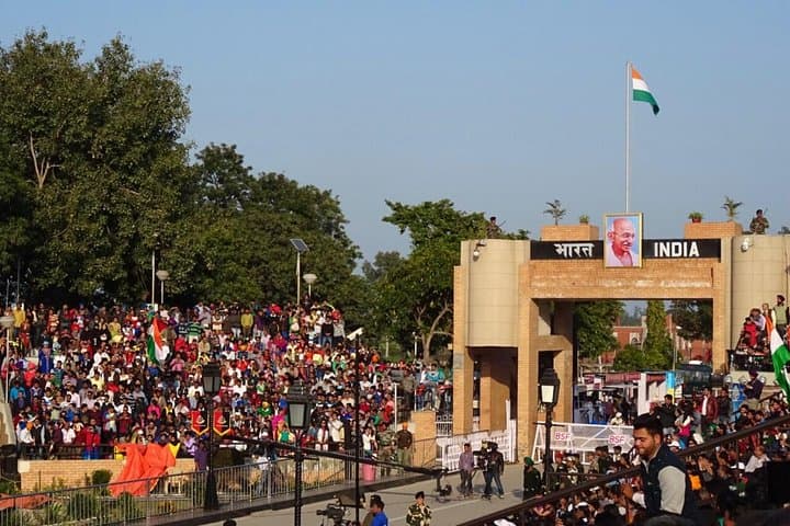 Amritsar City Tour: Golden Temple, Jallianwala Bagh & Wagah Border (2 Nights) photo 2