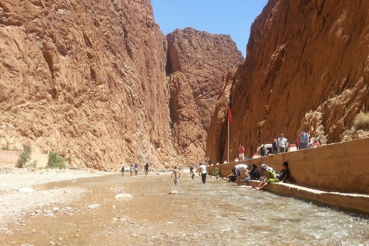 Private Sahara Discovery Tour: 4-Day 4WD Marrakech to Fez via Erg Chebbi photo 4