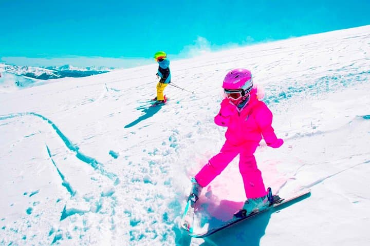 Junior Ski Rentals at Cottonwood Resorts: 24-Hour Kids’ Ski Package Near Salt Lake City