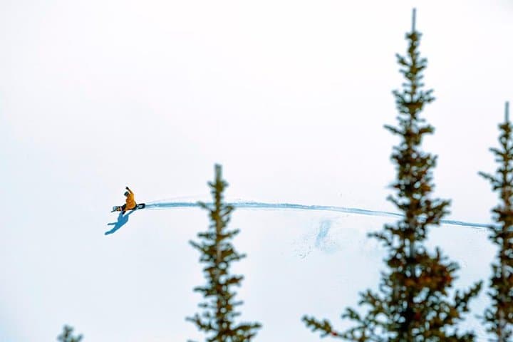 Renting an Adult Snowboard for Snowbasin & Powder Mountain: Gear, Pickup, and What to Expect