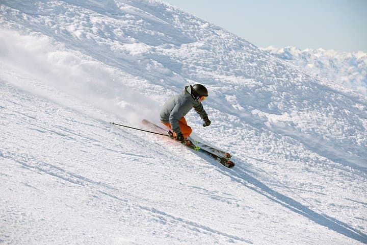Demo Ski Rentals for Snowbasin & Powder Mountain — Gear Picks, Pickup & Return Tips