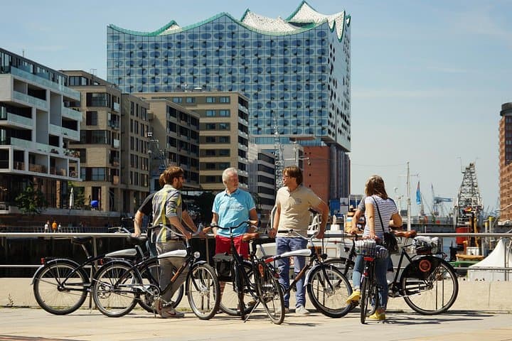 Hamburg Compact Bike Tour: 3.5‑Hour Guided Ride Through HafenCity and Speicherstadt photo 1