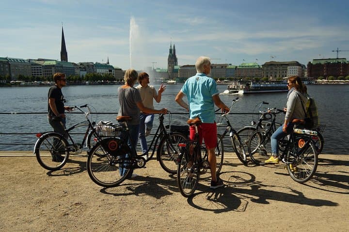 Hamburg Compact Bike Tour: 3.5‑Hour Guided Ride Through HafenCity and Speicherstadt photo 2