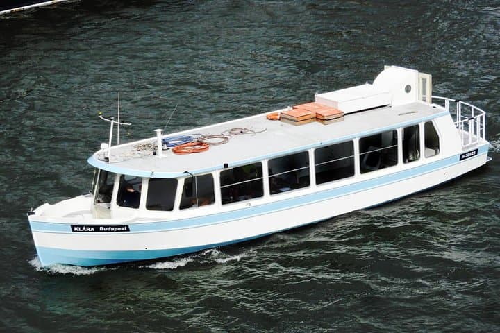 Budapest Private Boat Tour on the Danube — 1-Hour Private Boat Rental photo 2